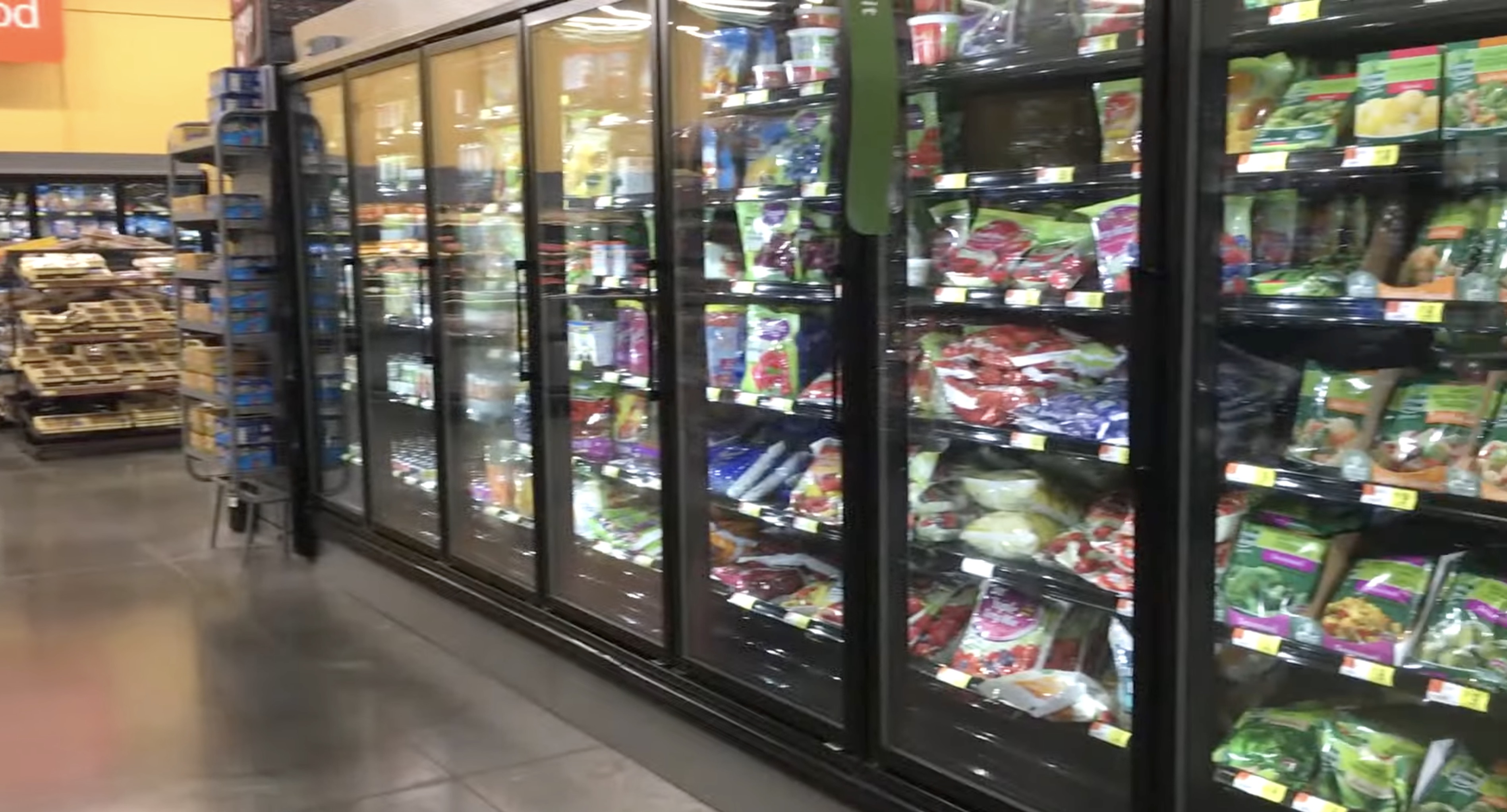 Grocery store aisle — real-world video environment for visual vertigo habituation